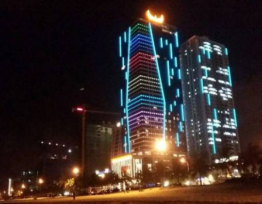 Đèn led chiếu sáng kiến trúc công trình thay đổi diện mạo mới